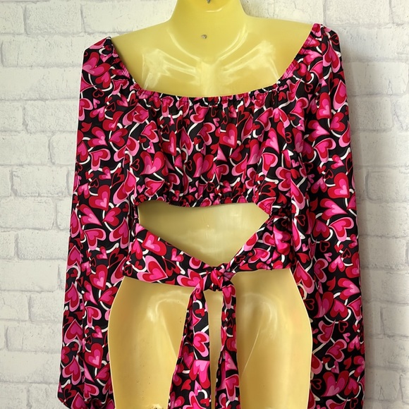 Madden NYC Heart Cropped Tie Back Shirt Size L Cute NWT - Picture 4 of 13